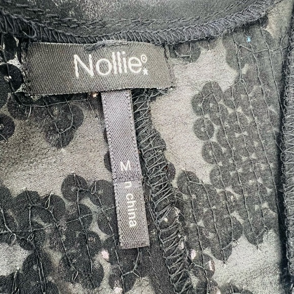 NOLLIE Black Y2K Sequin Crop Tank Top Size Medium Summer Blouse Fancy - Picture 10 of 12